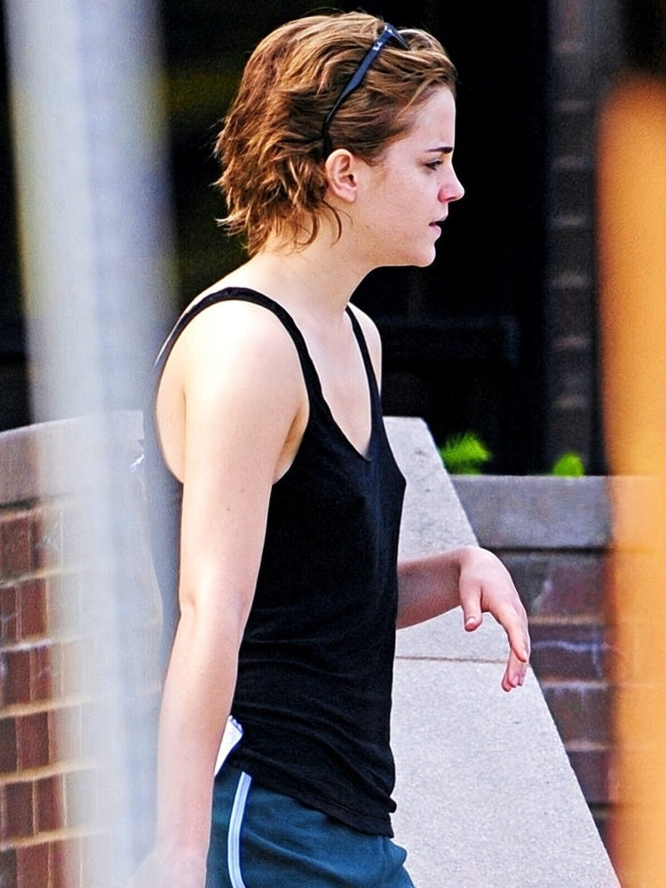 Emma Watson 8.5 x 11 Candid Color Photograph Art Print Photo Collectibles:Photographic Images:Photographs Style Your Walls